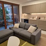 Zwirn Modern Suite