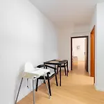 Bnb Old Town Oasis 3