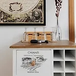 Diamond Residence In Old Town With Free Parking