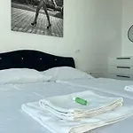 Skau Apollo Residence Free Parking