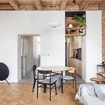 Minimalist Oldtown Flat