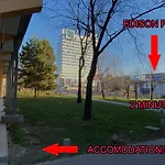 Apartment 20 Minutes From City Center W Coffee, Tea, Tv, And Parking