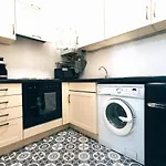 Lazaretska Apartment In City Center, Great Location, Stylish, Near Eurovea