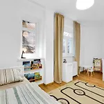 Comfort Zone Apartment