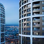Sky Park-20Th Floor Sunset Views - Parking