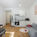 Bnb Residence Levicka - Apt 4