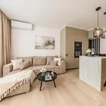 Bnb Central Stay Mileticova