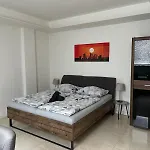 No9, Stylish Apartment In Bratislava