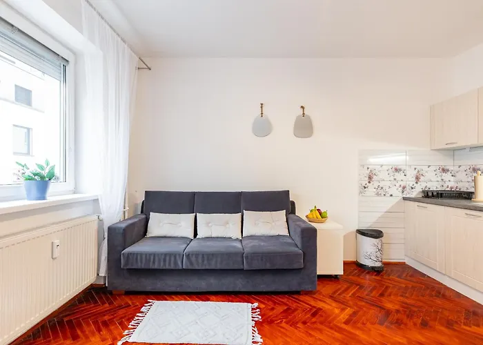 Cityserenity Rustic Apartment