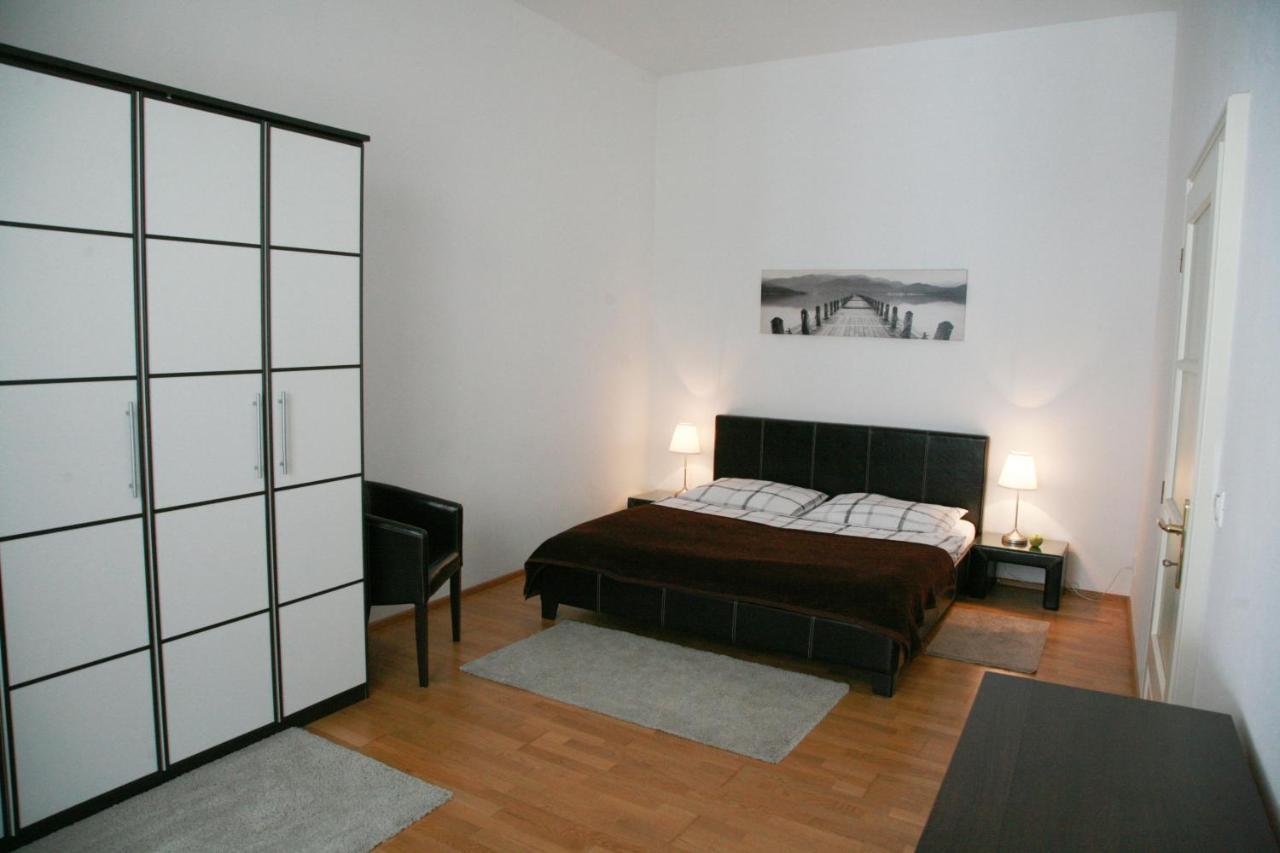 Central Apartmany Biela Street Pressburg