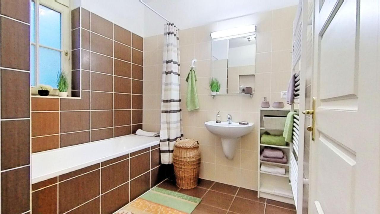 Apartment Central Apartmany Biela Street