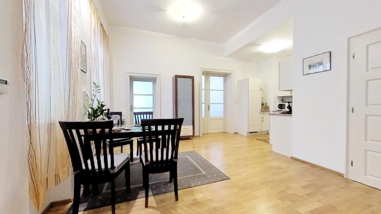Apartment Central Apartmany Biela Street Pressburg