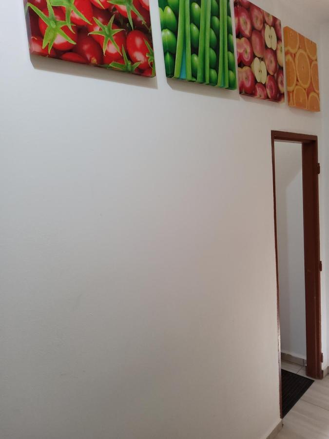 House Apartments, Terrace Grill, Guarded Private Parking, Fast Wifi. Bratislava