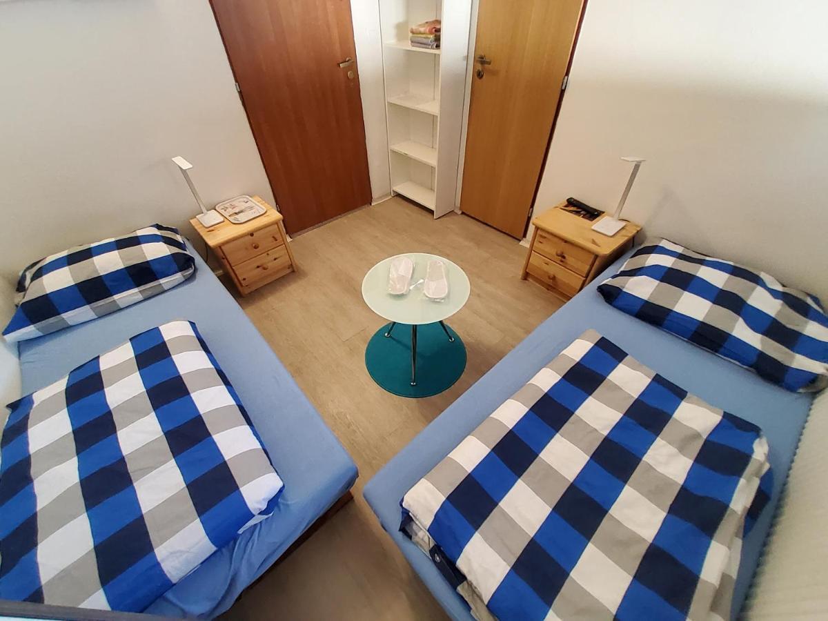 Guest house House Apartments, Terrace Grill, Guarded Private Parking, Fast Wifi. Bratislava