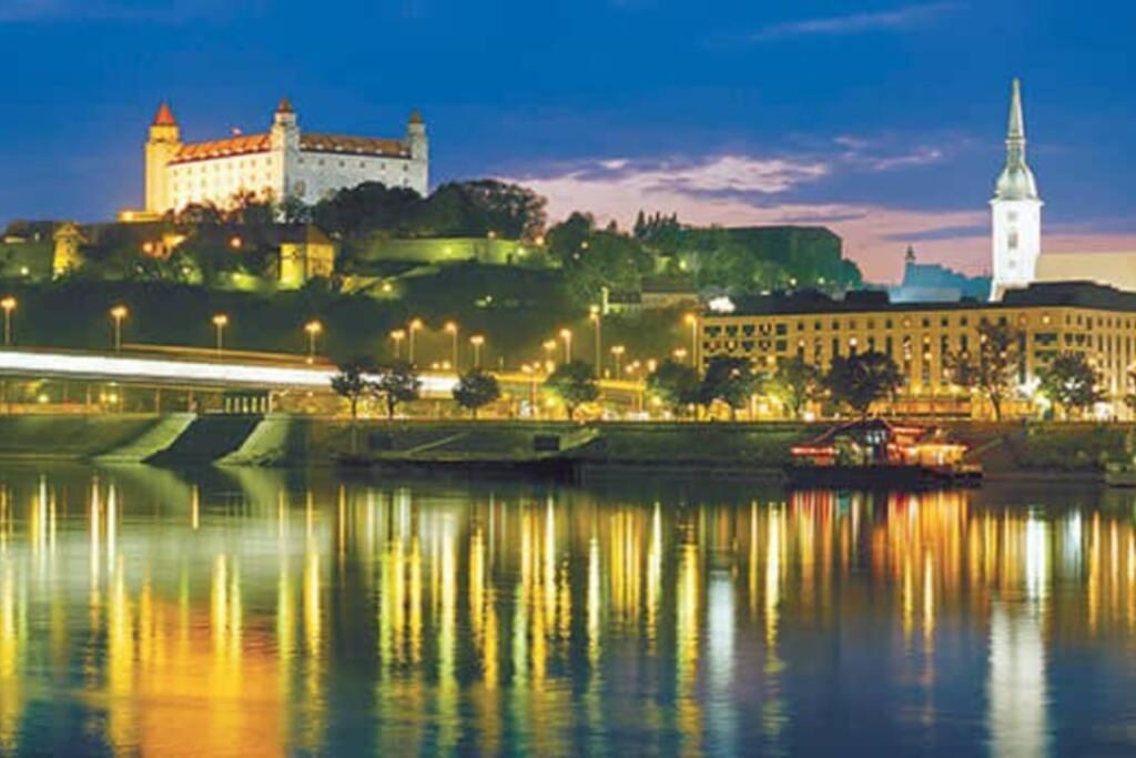 Boutique Flat In Old Town Bratislava