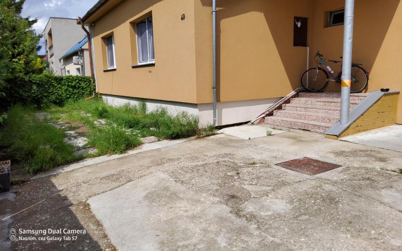 Guest house House Apartments, Terrace Grill, Guarded Private Parking, Fast Wifi. *