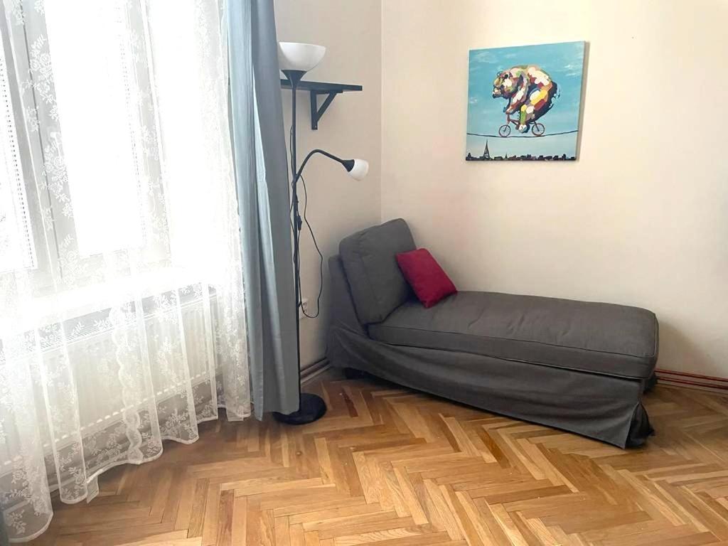 Apartment House - Old Town *