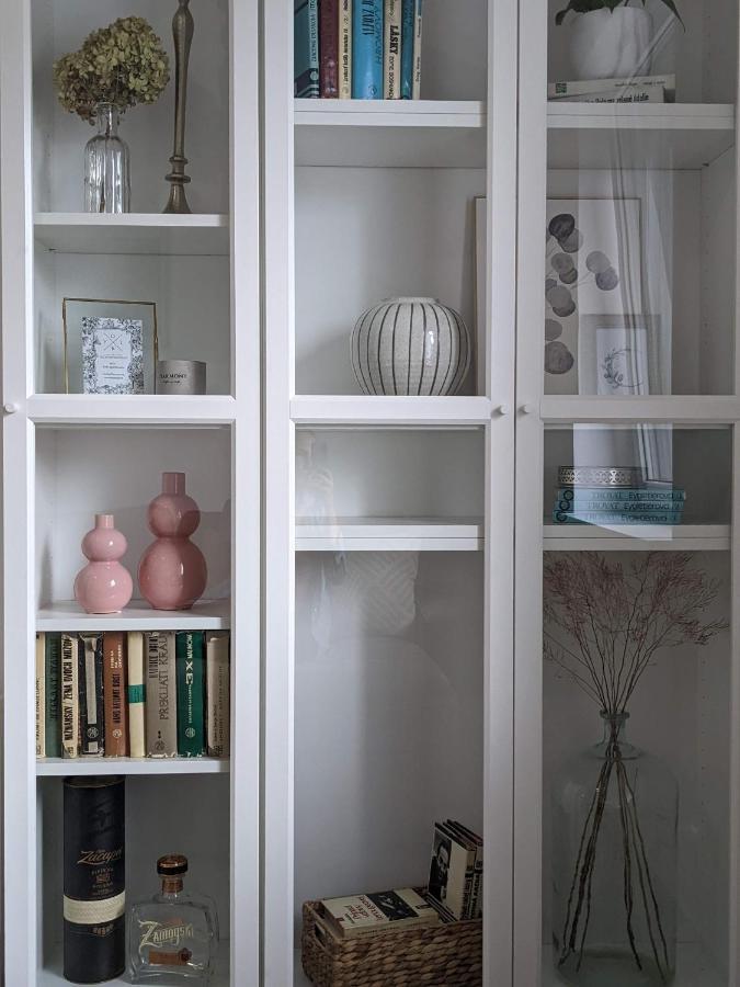 - Folk District Apartment
