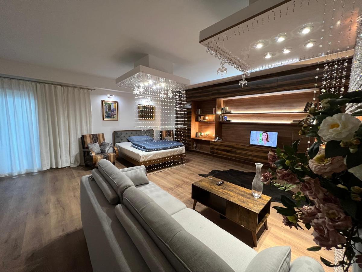 Apartment Business Box *