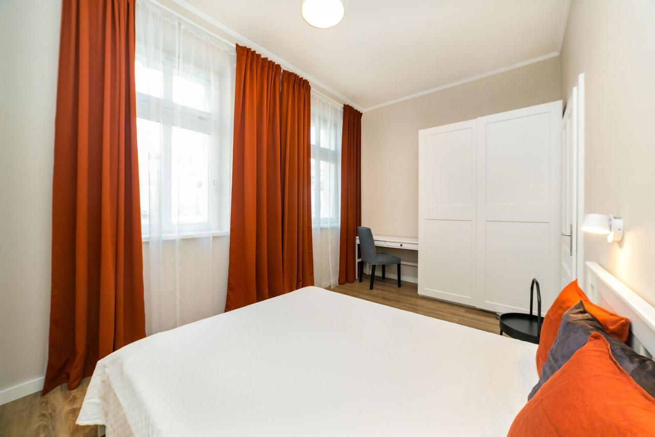 New 1 - Self Check In, Free Parking Apartment *