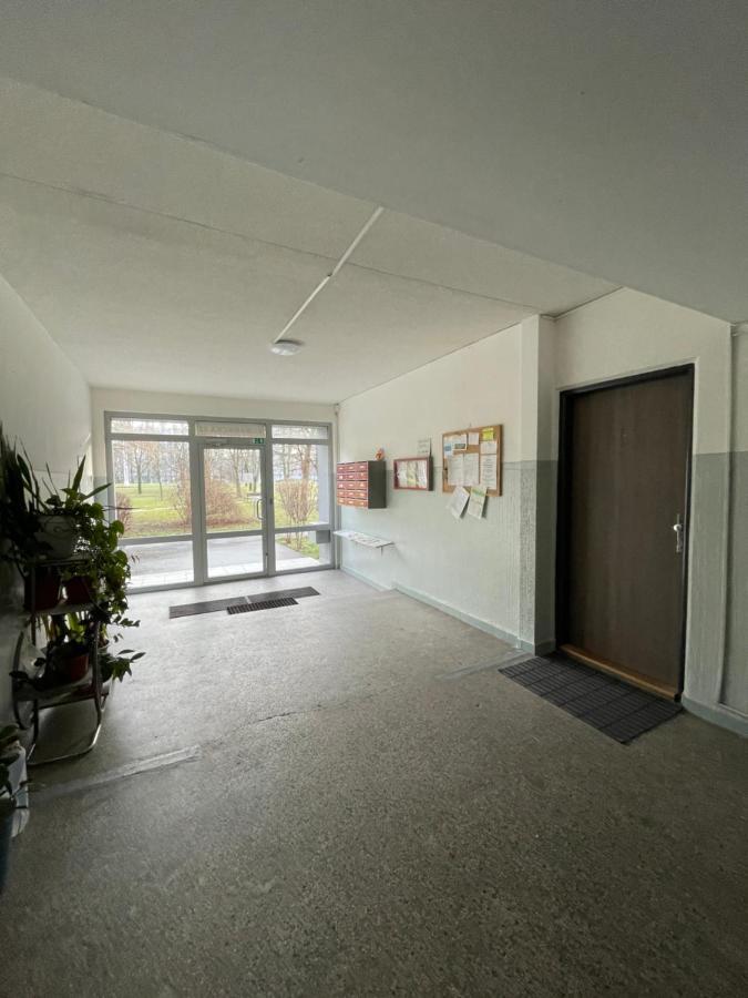 Cozy Self Check-in In Vibrant Ruzinov Area, Komarnicka 42, *