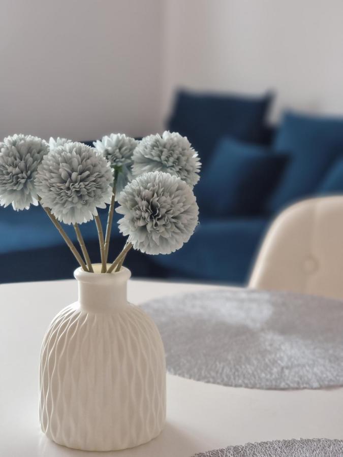 Apartment Modern & Cozy Near Hockey & Football Arena Bratislava