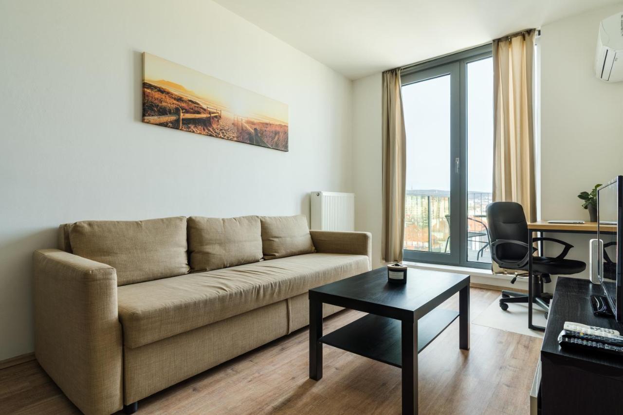 Apartment Apollis Business&budget By Ambiente Bratislava