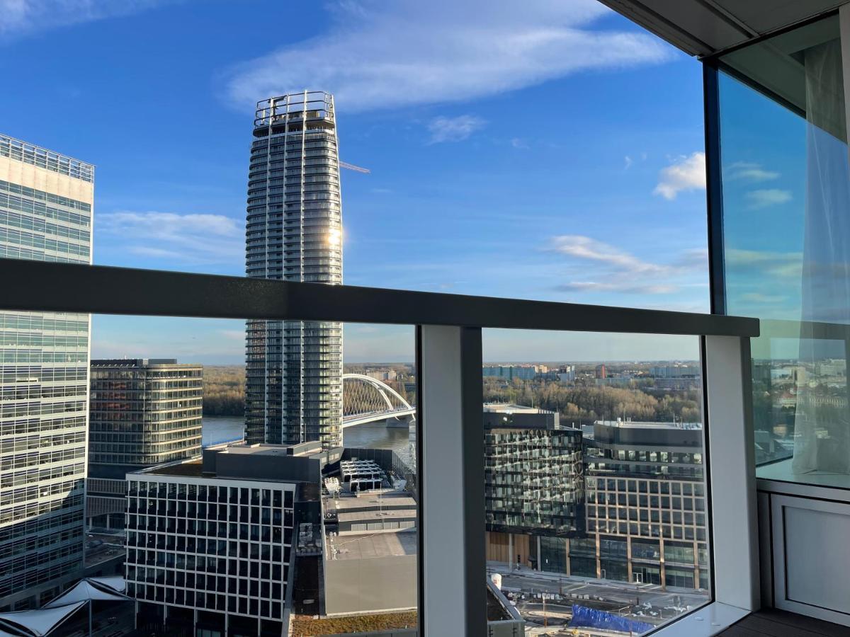 Sag 19th Floor Panorama 2 Free Parking Free Wifi *