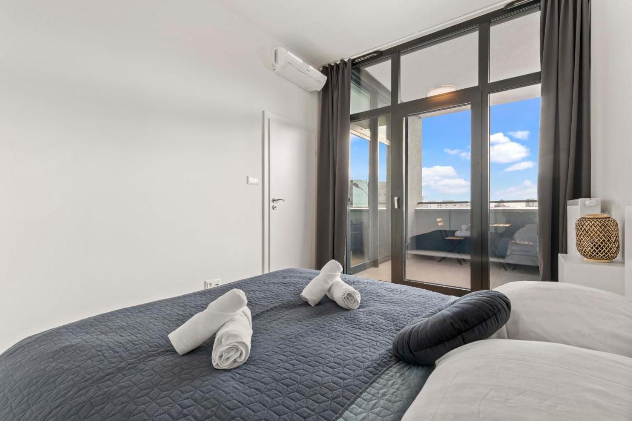 Ah Proxenta Apartment *