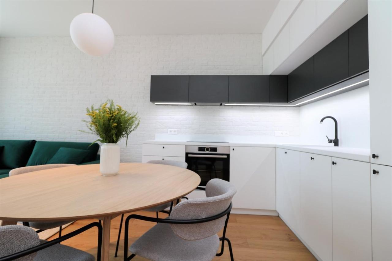 Sky Park New 1-bedroom Apartment