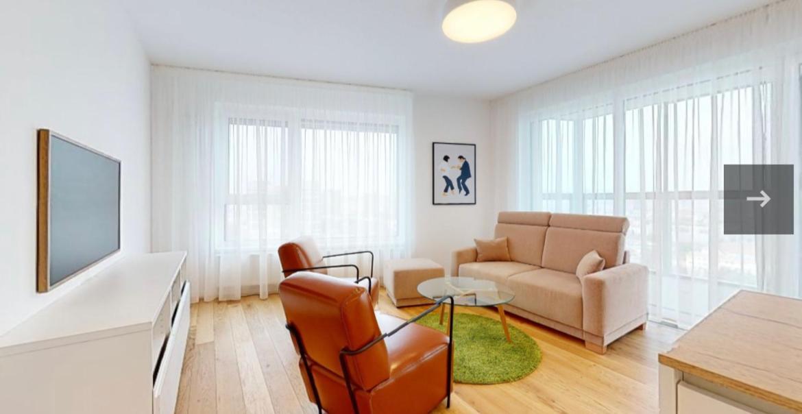 Stylish With Stunning View Possibility Of Parking Bratislava