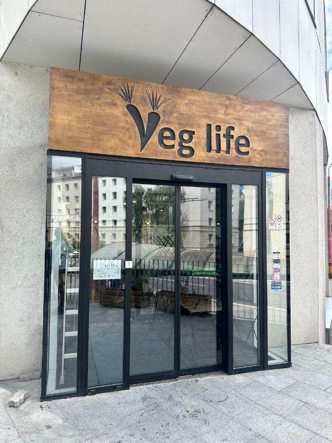 Luxusny Na 21 Poschodi S Parkovanim Zadarmo Ba Apartamento *