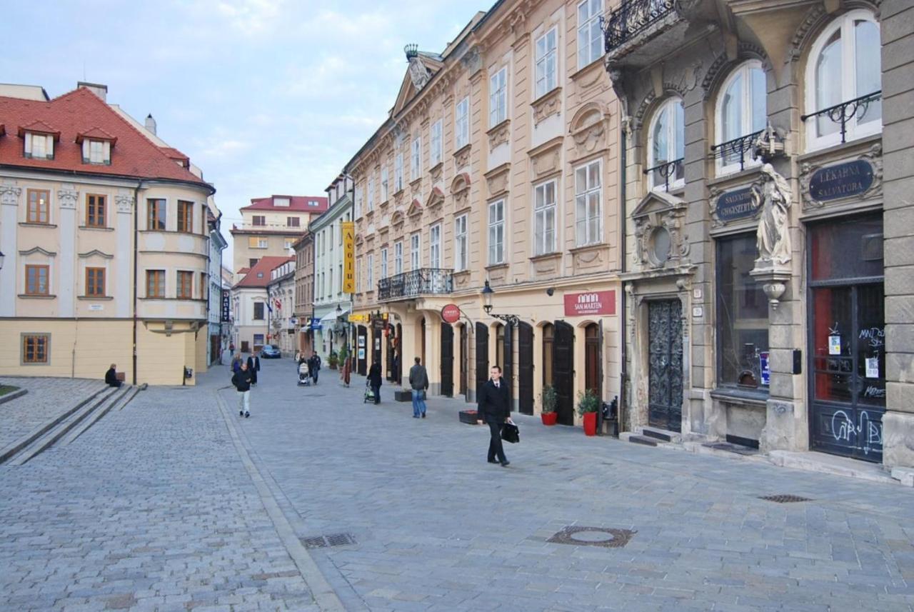 Old Centre Antik - Panska Apartment Pressburg