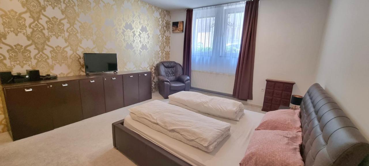 Spacious In Center Apartment Bratislava