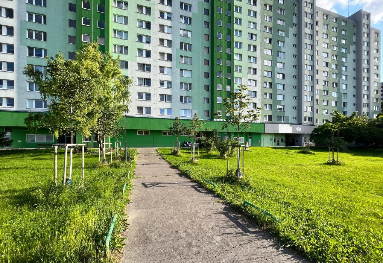 New Cozy Studio, Ac & Free Private Parking Apartamento