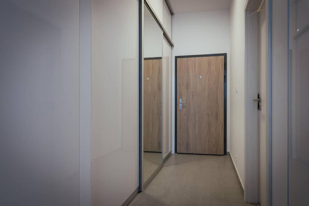 Novy Stylovy Byt, Super Lokalita Apartamento