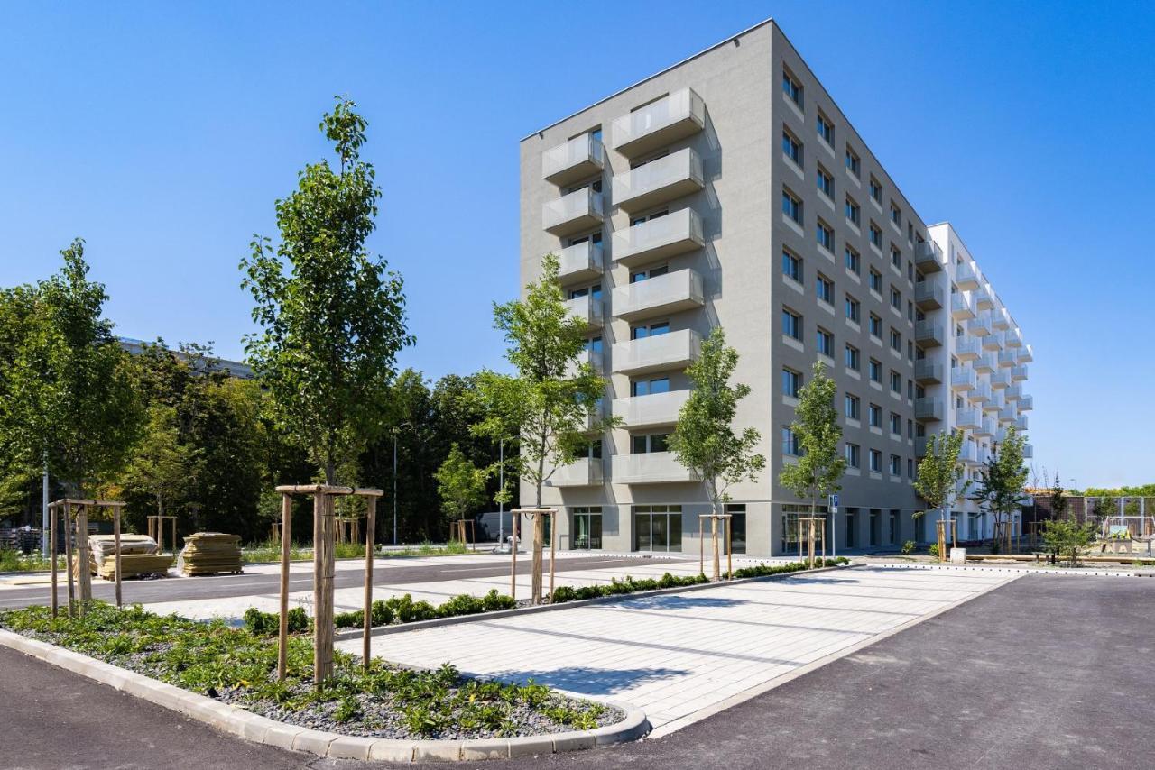 2 Apartment, New Building, Near Airport, Ovocne Sady, * Bratislava