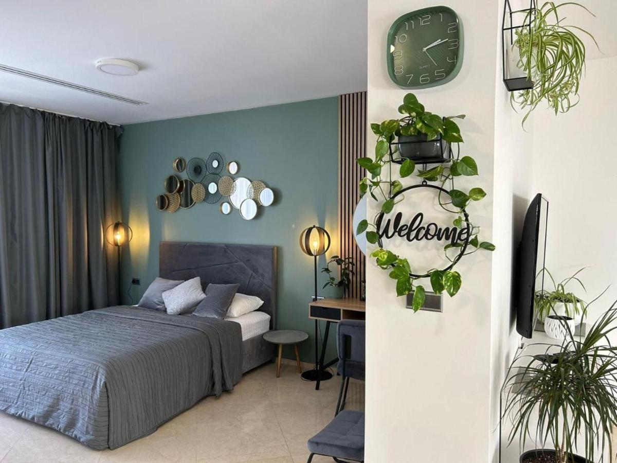 Leo Free Parking - President Palace Apartment *