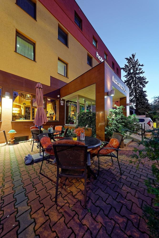 Hotel Max
