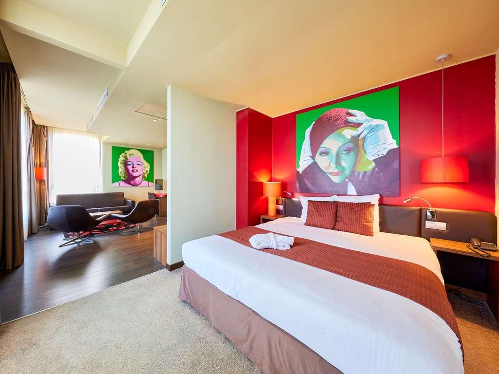 Clarion Congress Hotel