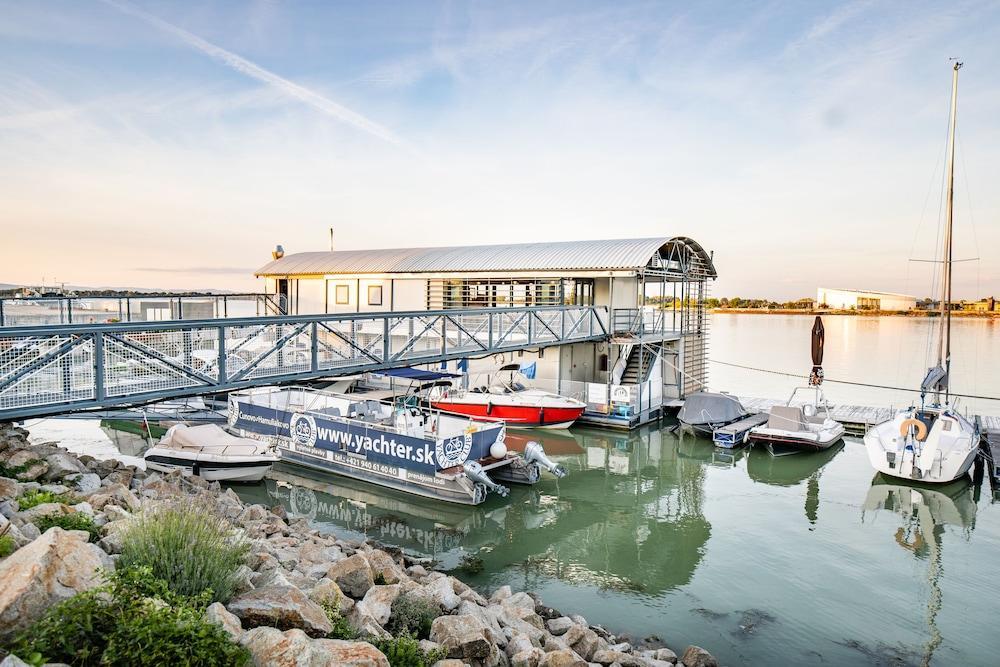 Yachter Club Modra Ajka 3*