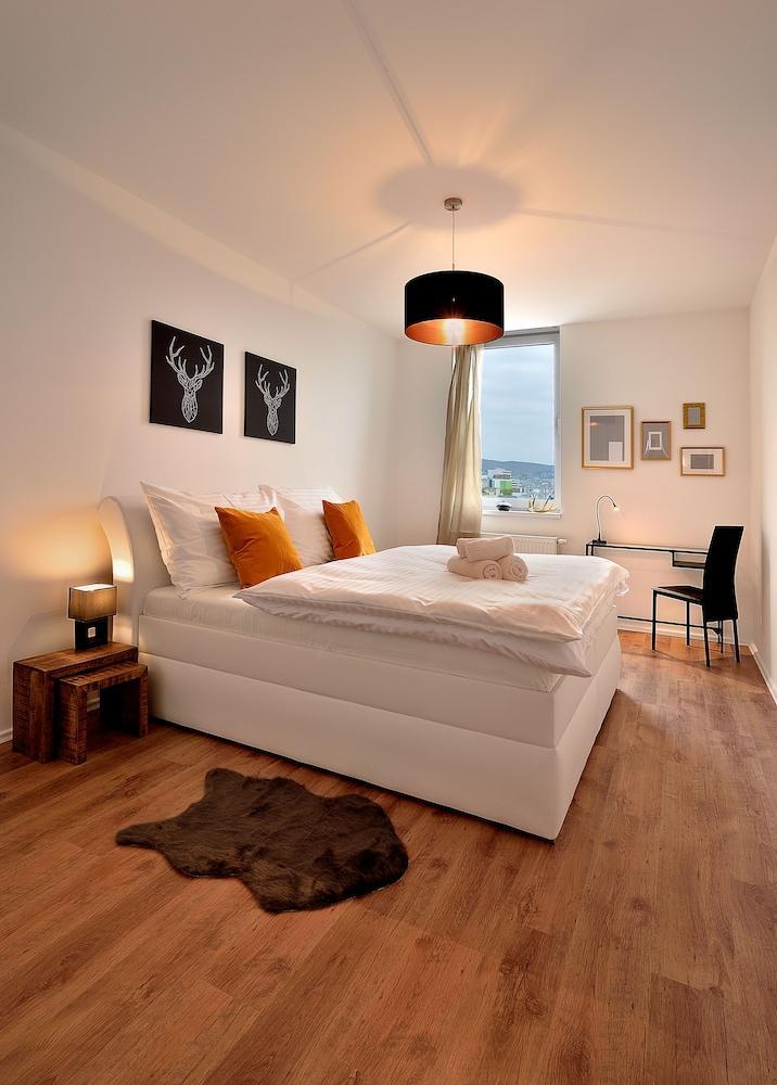 Apartment Apollis Business&budget By Ambiente Bratislava