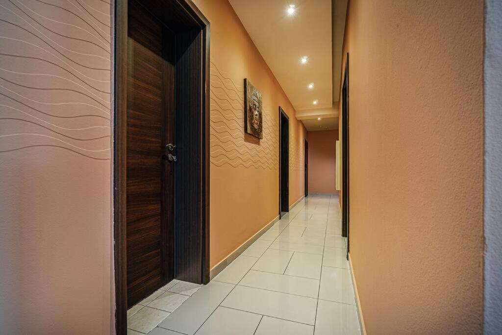 Apartment By Pyramide: Sylvestr