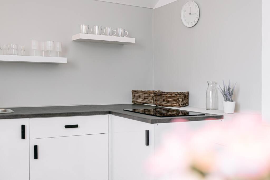 Apartment By Pyramide: Sylvestr