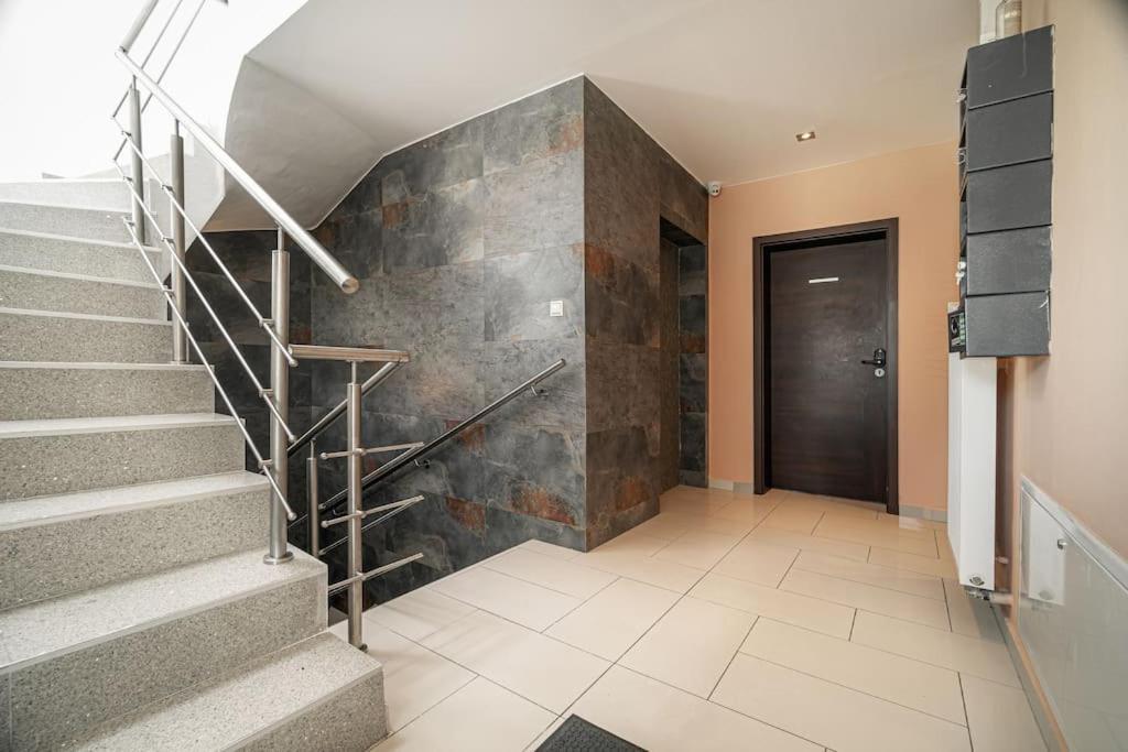 Apartment By Pyramide: Sylvestr