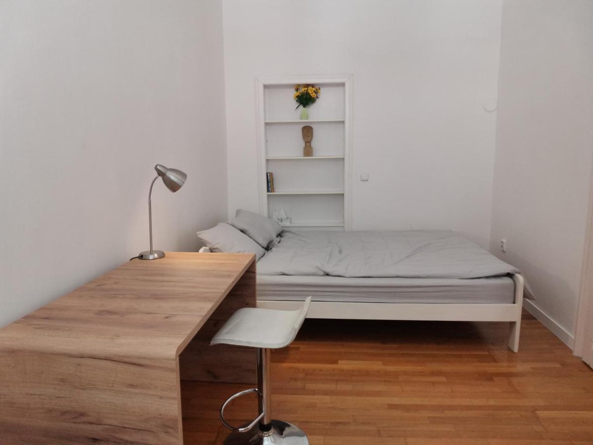 Appartamento Downtown 3 Bdr Charm - Walk To Attractions Bratislava
