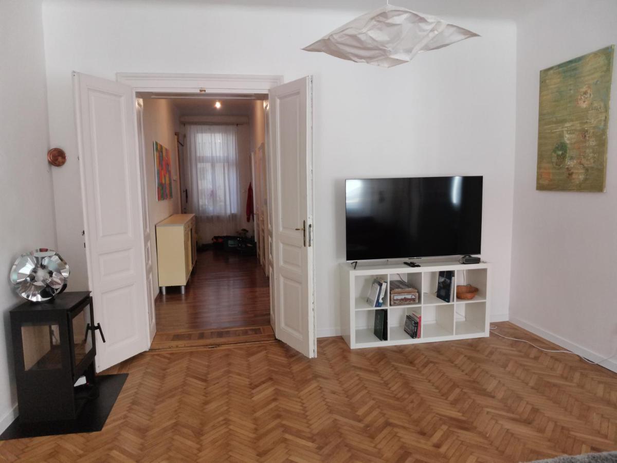 Downtown 3 Bdr Charm - Walk To Attractions Appartamento *