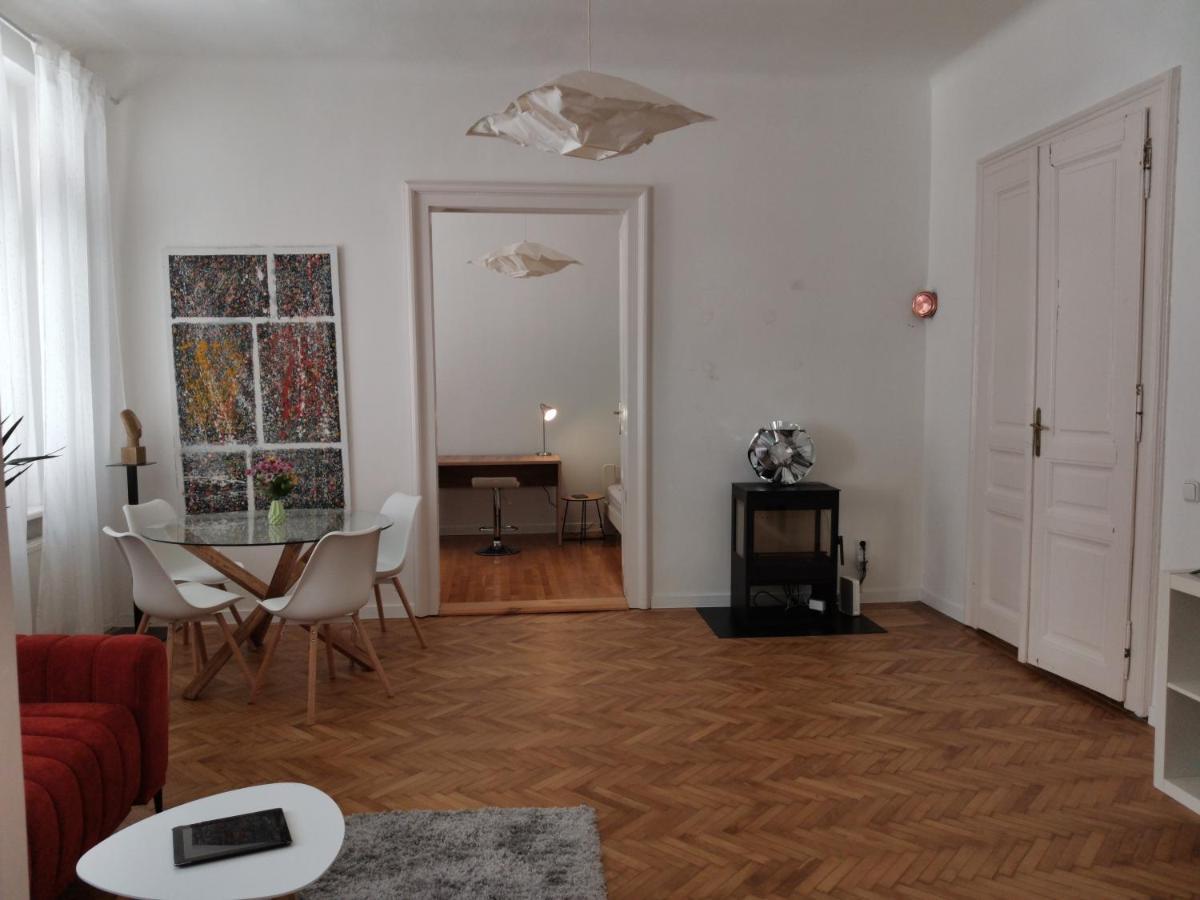 Downtown 3 Bdr Charm - Walk To Attractions Appartamento *