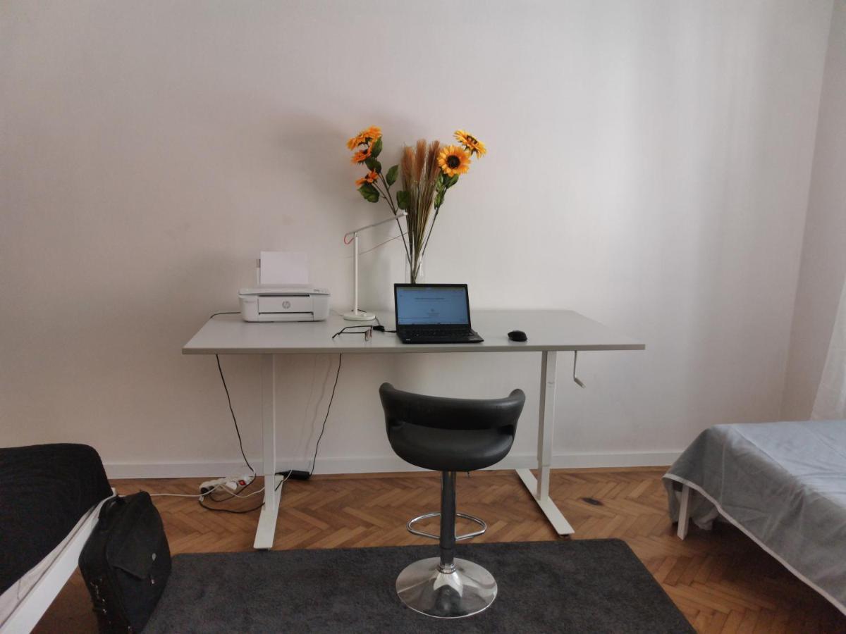Downtown 3 Bdr Charm - Walk To Attractions Appartamento *