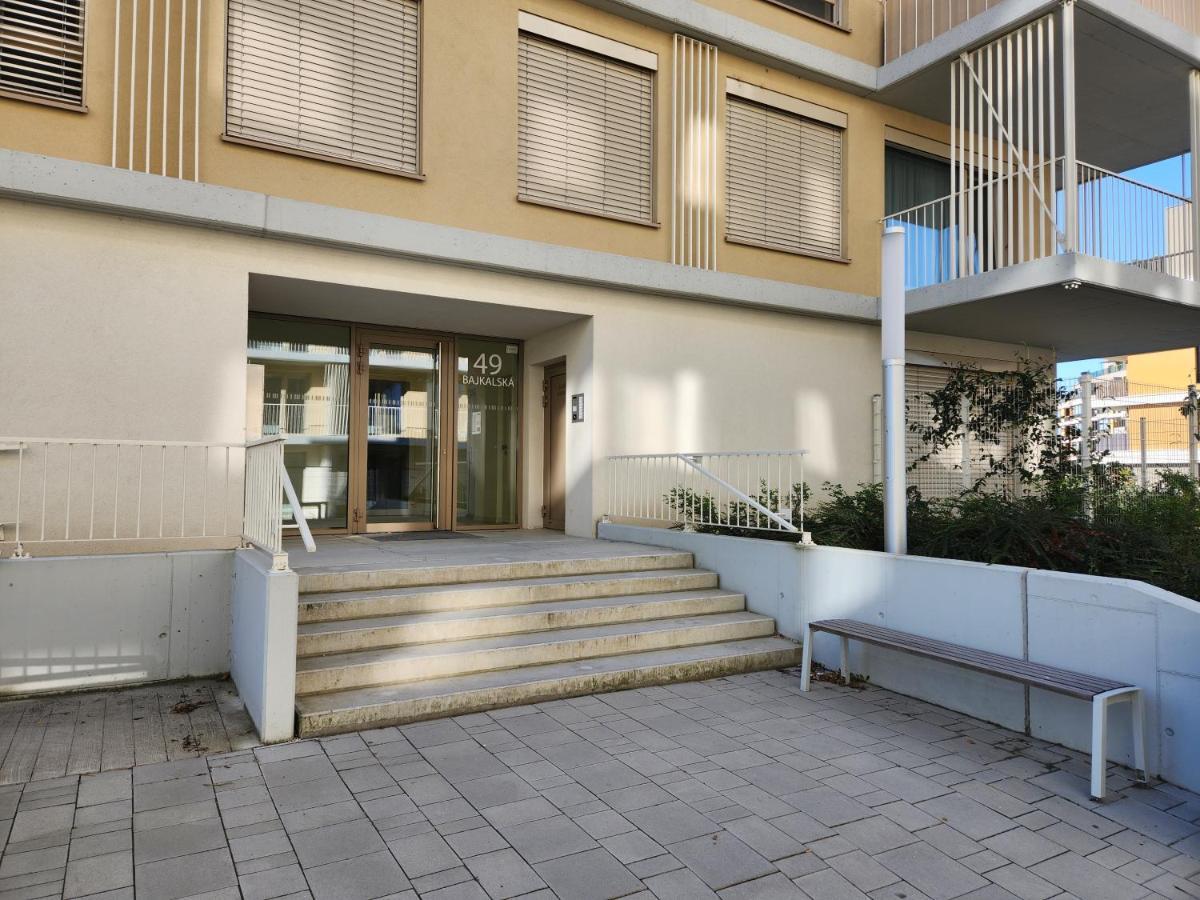 Ba With Free Garage Parking, Huge Outside Area Bratislava